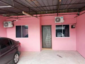 Bae Homestay Tmn Setia Netflix and WiFi