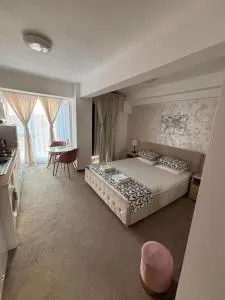 R&C Studio - Tunarii