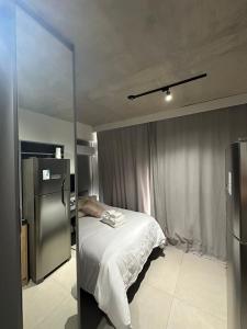 Studio no metrô Santa Cruz