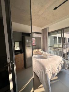 Studio no metrô Santa Cruz