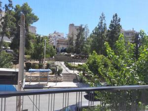 Cozy Corner Apartment