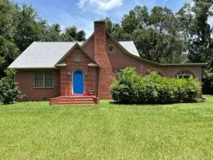 The Farm House at Mahan - Lloyd