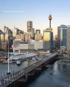Chic Darling Harbour Oasis in the Heart of Sydney, 2BR 2BA, Resort-Style Amenities