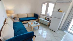2-room apartment with terrace, 400 m from the sea