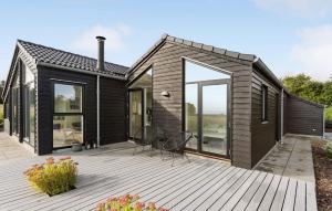 Beautiful Home In Nykøbing M With Wifi