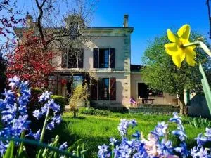 Empress House - Aigonnay