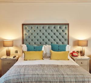 Casual Double Room  room in The Great House At Sonning