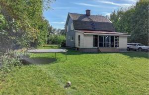 Nice Home In Vislanda With Wifi