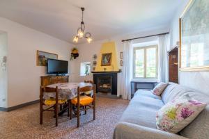 Limonta Lakeview Apartment by Wonderful Italy