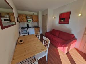 Appartement 2 pièces pour 4 pers, balcon sud et près télécabine - FR-1-265-206