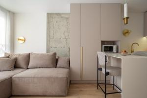"M&D ApartmentsLviv"- White Great Britain