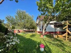 Riza Guest House - Pukë