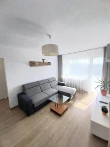 Panoramic City View Apartment