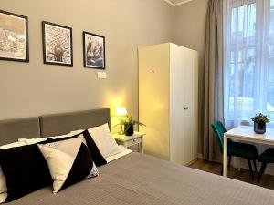 NW Studio By The Pier I