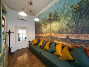 Santa Caterina Palace Apartment in Florence-3 Bedroom