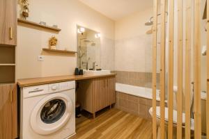 Appartements Le Terra Rosa ~ Parking ~ Proche Airbus : photos des chambres