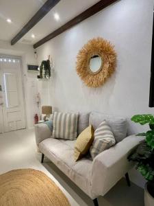 Cozy 1-Bdrm Apt in City Center