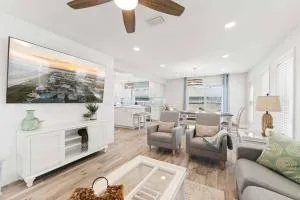 Beachside Vilano Lux Arcade Pets 6min to Historic - Vilano Beach