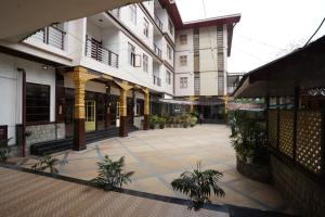 Terrace Valley Hotel