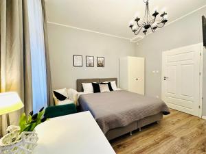 NW Studio By The Pier II