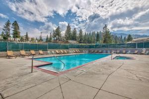 Luxe 4 lake Tahoe Luxury With Hot Tub
