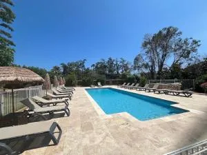 Solenzara- appartement 5 personnes vue mer dans résidence avec piscine - Togna