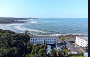 Classy Beach Apartment