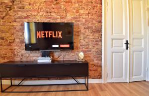 Cozy Renovated 3BR near Taksim- Santur D10