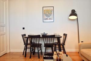 Cozy Renovated 3BR near Taksim- Santur D10