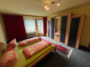 Zell Views Apartments