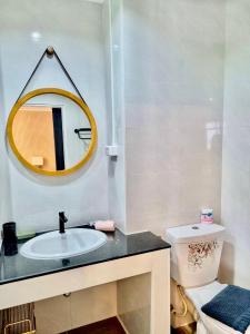 Chez Anne ,Apartment 15 mins from Suvarnabhumi International Airport, near Airpor Rail Link Huamak ,Ban Thap Chang