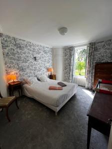 Villas Le Chesnoy 17 pers piscine tennis : photos des chambres