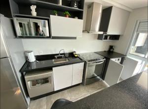 Confortável, ar na sala e quarto, garagem, 183