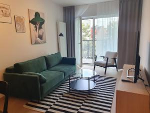 Green apartment strict center