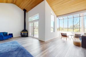 Mountainedge Chateau