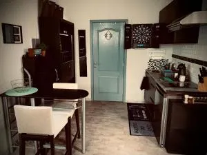 Esteban studio - 拉卢维耶尔