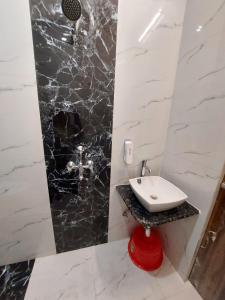 2 Bhk APARTMENT- HOMESTAY