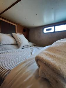 Barco muy espacioso con dos terrazas Valencia CENTRO!!