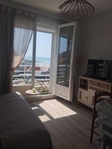 Appartements Appartement avec Vue sur Mer : photos des chambres