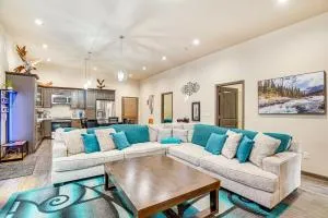 Game Room, Hot Tub and Mtn View Bonney Lake Retreat - П'юаллуп