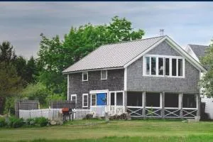 Tapley Farm Charming Barn at Salt Water Farm - Bucksport
