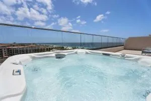 Beach View- Scenic View Penthouse 2BR condo- LV607 - Eagle Beach