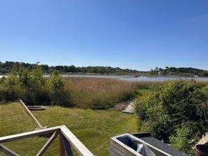 Backstugan - litet hus med storslaget läge