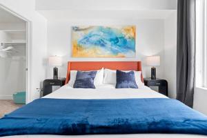 Spectacular Central City 2BD2BA