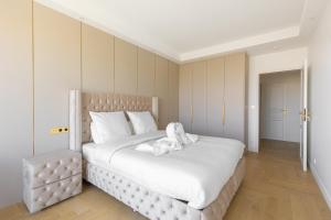 101 Penthouse Royal à Paris avec Vue Imprenable sur la Tour Eiffel