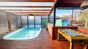 RentUp - Casa con piscina climatizada en una zona tranquila de Bariloche