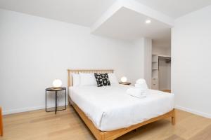 Stylish 2BR Sanctuary in the Heart of Braddon - Hosted by Canstay