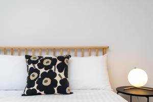 Stylish 2BR Sanctuary in the Heart of Braddon - Hosted by Canstay