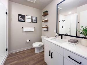 Iconic Nike Studio & Romantic Canopy Glow