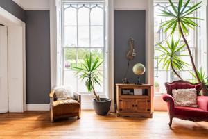 Cotswold Cheltenham, whole house with hot tub